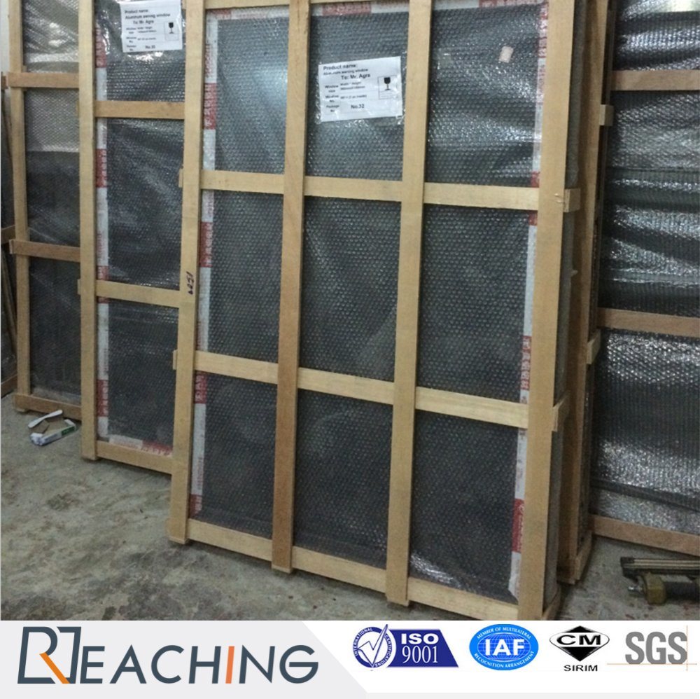 China Supplier 2 Tracks Aluminium Frame Sliding Glass Window with Shutter